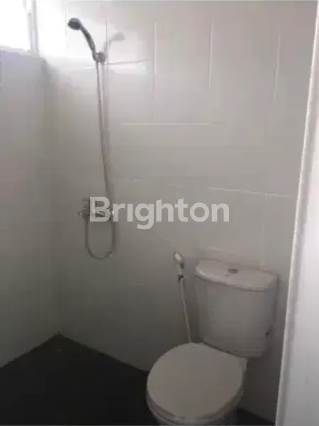 image DISEWAKAN RUMAH NYAMAN FASILITAS LENGKAP (5)