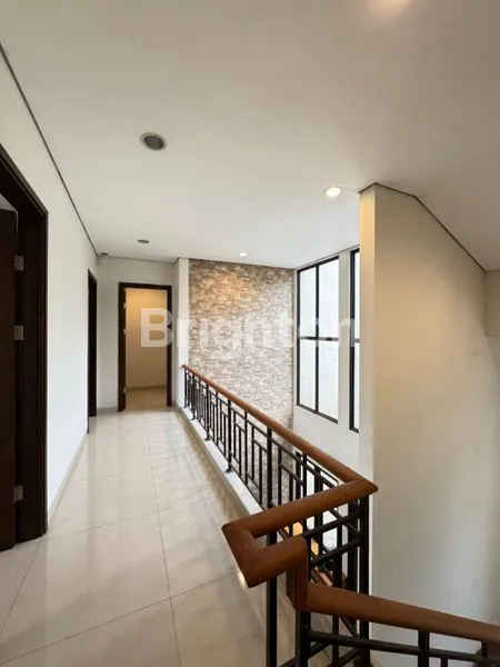 image RUMAH BRAND NEW, SIAP HUNI, MAYFIELD @ GREENWICH PARK, BSD CITY (6)