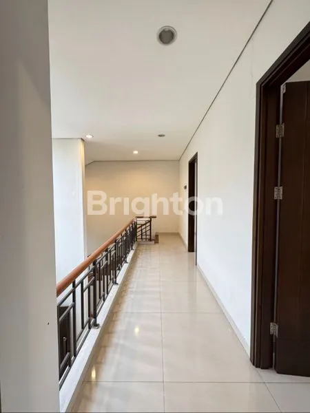 image RUMAH BRAND NEW, SIAP HUNI, MAYFIELD @ GREENWICH PARK, BSD CITY (5)