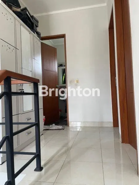 image RUMAH 2 LANTAI DI CLUSTER PREMIER SAVANA VIDA BEKASI (8)