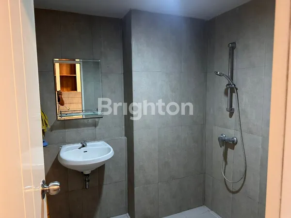 image APARTEMEN STUDIO FULL FURNISHED CITRALAND TOWER CORNELL (SAMPING UNIV CIPUTRA) DEKAT TAMAN PUSPA RAYA G-WALK LONTAR UNESA WIYUNG PAKUWON MALL  (7)