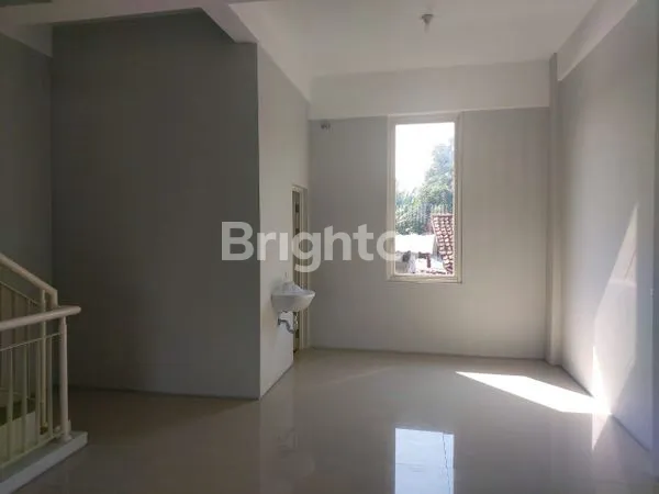 image RUKO STRATEGIS 3 LANTAI DI LONTAR (5)