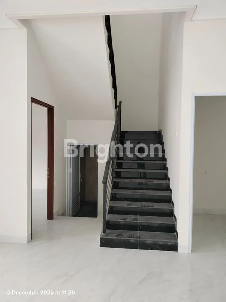 image RUMAH MEWAH ARENGKA (5)