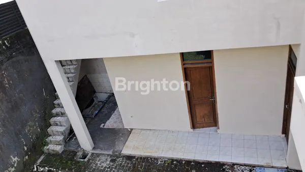 image RUMAH MEWAH DAN MEGAH BARU RENOVASI  MAINROAD  , PONDOK HIJAU PERMAI  SETIABUDI , GEGERKALONG  KOTA BANDUNG (6)