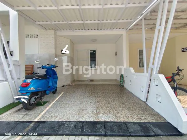 image RUMAH MEWAH 2 LANTAI DI GREN RESIDEN, LT 120M² (3)