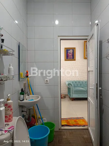 image RUMAH MEWAH 2 LANTAI DI GREN RESIDEN, LT 120M² (5)