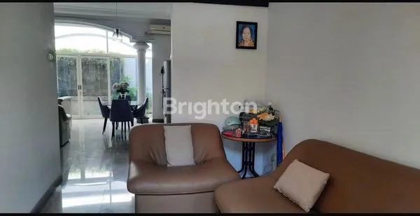 image RUMAH MEWAH 2 LANTAI DI WIYUNG, LT 200M² (2)