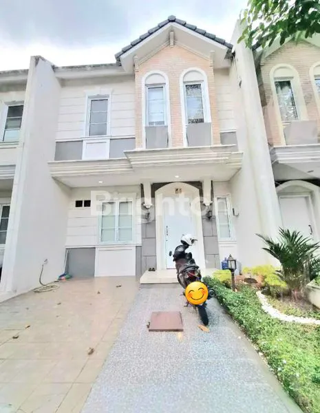 image DI SEWAKAN RUMAH VANYA PARK BSD (2)