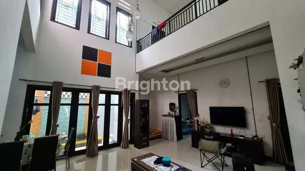 image RUMAH DEKAT UMS DAN ATMI DI AREA KARANGASEM (2)