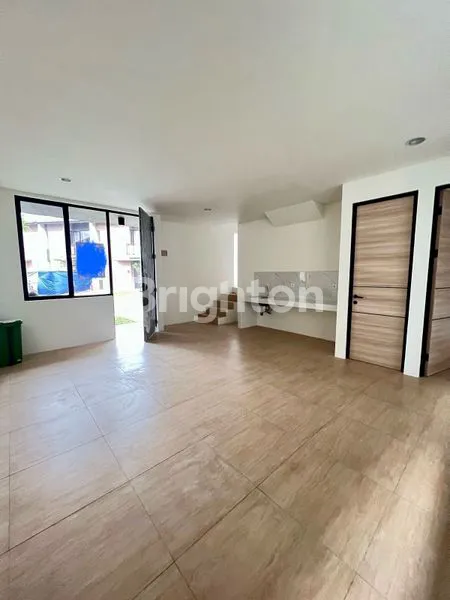 image DISEWAKAN RUMAH CENDANA LIVIN PARK SERPONG (2)