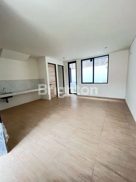 image DISEWAKAN RUMAH CENDANA LIVIN PARK SERPONG (3)