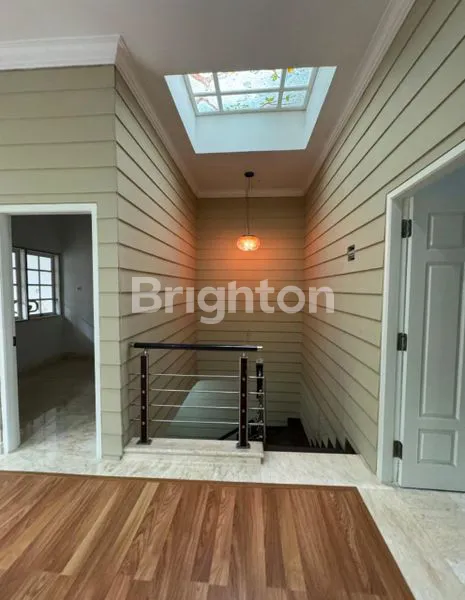 image RUMAH UNIK 2 LANTAI PAKUWON CITY SAN DIEGO  (3)