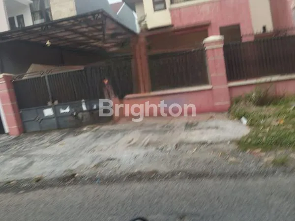 image DISEWAKAN RUMAH 2LANTAI  (1)