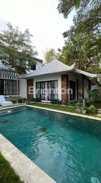 image DI JUAL VILLA CANTIK, NYAMAN, COCOK UNTUK HIDUP DI HARI TUA, LENGKAP DENGAN FULL FURNISH DI MENGWI (1)