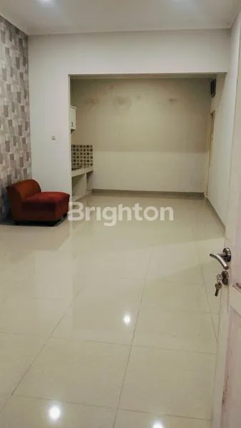 image DISEWAKAN RUMAH DI KOTA WISATA (2)