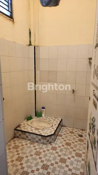 image HUNIAN DI KOMPLEK GOLDEN SUTRISNO (8)