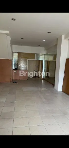 image RUKO GANDENG 3,5 LANTAI DAANMOGOT CENGKARENG JAKARTA BARAT LOKASI STRATEGIS DEKAT PINTU TOL KEBON JERUK (2)