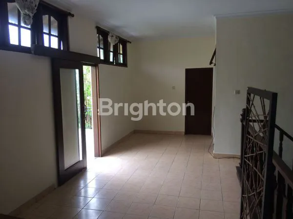 image DIJUAL RUMAH 5 KAMAR SIAP HUNI, JALAN GIRI PUSPA JIMBARAN BADUNG BALI   (3)