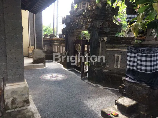 image DIJUAL RUMAH 5 KAMAR SIAP HUNI, JALAN GIRI PUSPA JIMBARAN BADUNG BALI   (4)