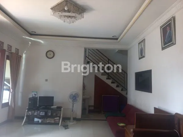 image RUMAH 3 LANTAI DENGAN ROOFTOP DI BOGOR (6)