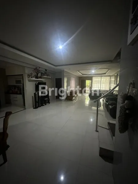 image C0654-DIJUAL RUMAH, LB/LT 350/189 DI KOTA JABABEKA BEKASI (1)