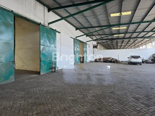 image GUDANG SIAP HUNI LOKASI SANGAT STRATEGIS (2)