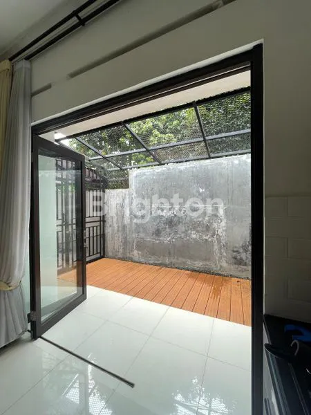image RUMAH 2 LANTAI SIAP HUNI DI GANDARIA RAYA-JAGAKARSA, JAKSEL (7)