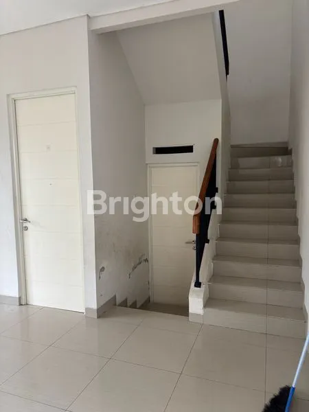 image RUMAH 2 LANTAI DI CLUSTER ADARA, LT 144M² (4)