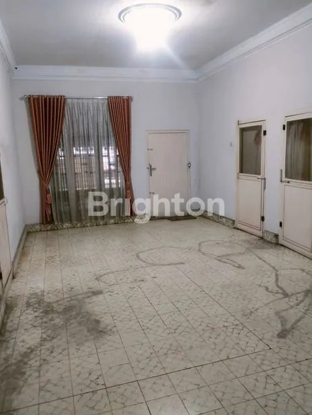 image RUMAH STRATEGIS DI JALAN PERJUANGAN, LT 255M² (4)