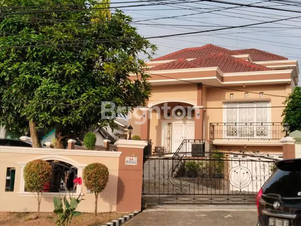 image RUMAH MEWAH 2 LANTAI.  LT. 601M.  DI JL. SULTAN M. MANSUR KEC. ILIR BARAT 1 PALEMBANG (2)