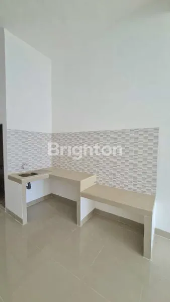 image RUKO 3 LANTAI SHM SIAP HUNI DI TENGAH KOTA (4)