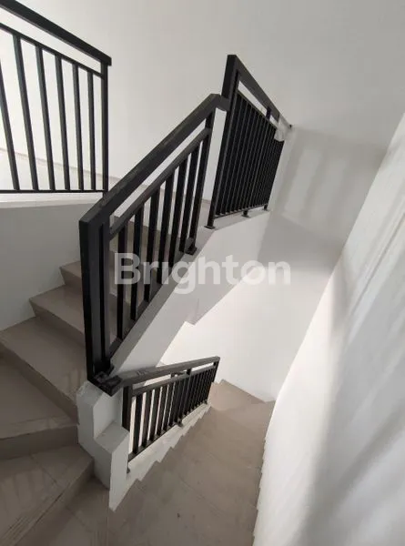 image RUKO DIJUAL 2 LANTAI DIGRAHA RAYA  (4)