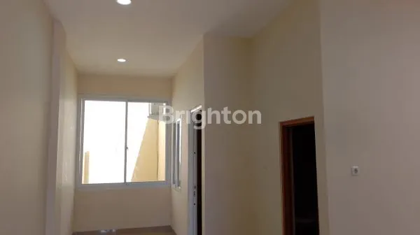 image RUMAH 2 LANTAI BARU SHM, SIAP HUNI DI TAMAN TORAJA (2)