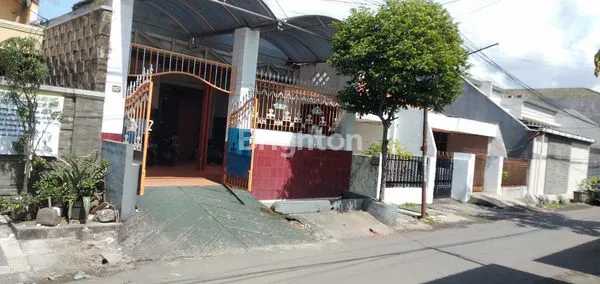 image DIJUAL RUMAH KOS BESERTA ISINYA  (1)