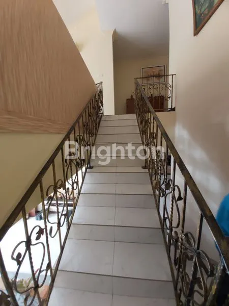 image DISEWAKAN RUMAH 2 LANTAI DI PONDOK INDAH JAKARTA SELATAN. (5)