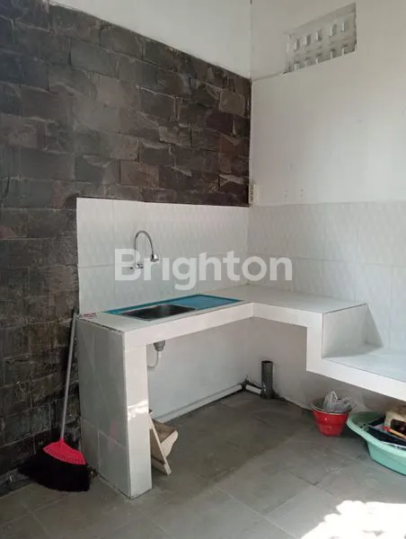 image RUMAH 2 KT, SHM, LOKASI STRATEGIS DI RUNGKUT (6)