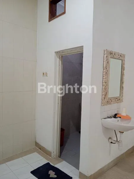 image RUMAH 2 KT, SHM, LOKASI STRATEGIS DI RUNGKUT (5)