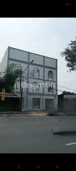 image RUKO GANDENG SEWA 3 LANTAI PARKIR LUAS JAKARTA TIMUR (1)