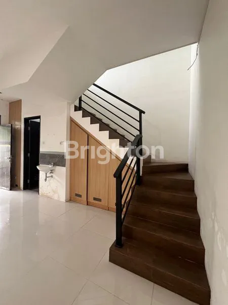 image HUNIAN MEWAH SURABAYA BARAT DEKAT UNIV.CIPUTRA (6)