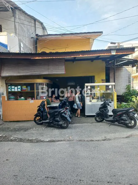 image RUMAH 2 LANTAI STRATEGIS DI MEDAN TIMUR, LT 149M² (2)