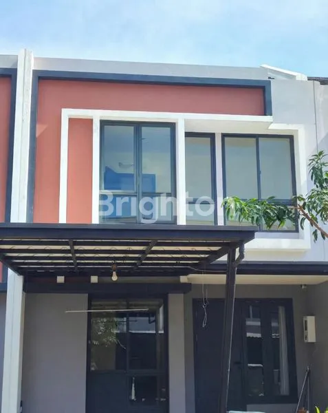 image DISEWAKAN  RUMAH 3KT SIAP HUNI DI CLUSTER BARONI, SUMMARECON GADING SERPONG (1)