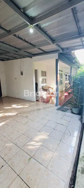image JUAL RUMAH LUAS DAN NYAMAN DILOKASI STRATEGIS (2)