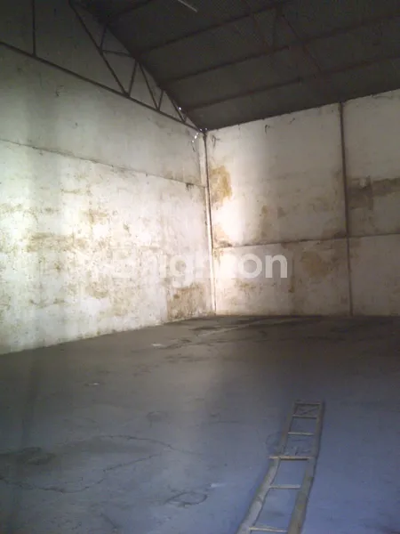 image GUDANG & KANTOR PERAK, SURABAYA UTARA DEKAT PELABUHAN, TOLL LOKASI NIAGA STRATEGIS! PEGIRIAN, SEMAMPIR (4)