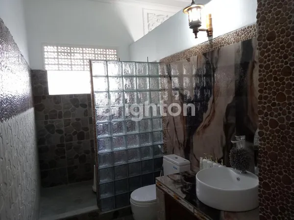 image RUMAH VILLA ASRI DI PACET KAB BANDUNG (8)