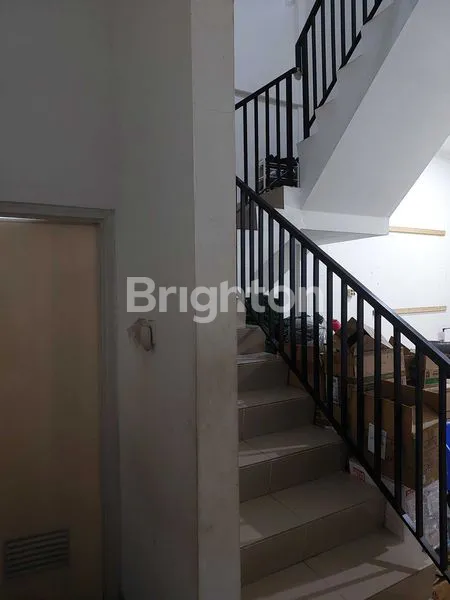 image RUKO STRATEGIS JAGAKARSA, LT 150M², 3 LANTAI (6)