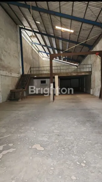 image DIJUAL CEPAT GUDANG DI PERGUDANGAN SUTAMI, SAMARINDA (2)