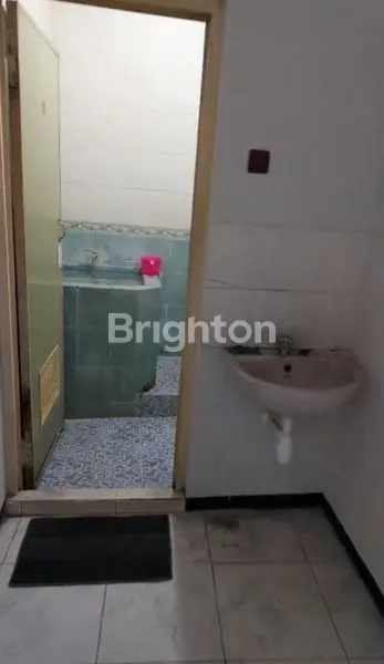 image RUKO 3,5 LANTAI SIAP PAKAI DI NGAGEL, SURABAYA (3)