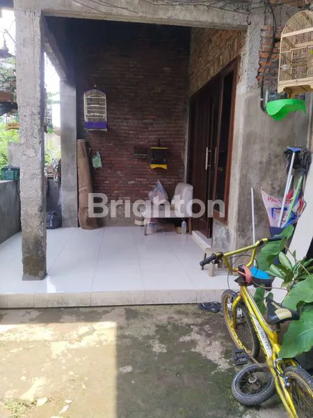 image RUMAH 2 LANTAI SHM, HARGA NEGO DI KEBONAGUNG (3)