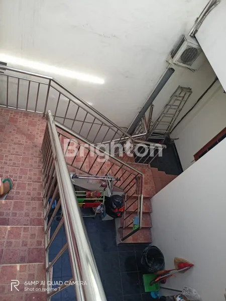 image RUMAH / RUKO JALAN KENJERAN (NOL JALAN) , FULL FURNISHED, COCOK UNTUK TINGGAL MAUPUN USAHA (8)