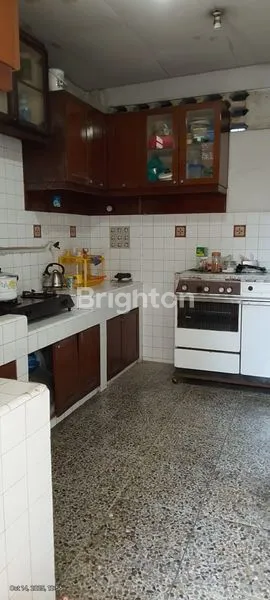 image DIJUAL RUMAH ASRI DAN NYAMAN DI JALAN KRAMAT, JAKARTA PUSAT  (6)